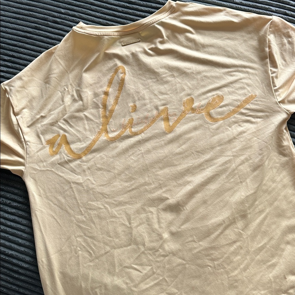 Gymshark/Whitney Simmons collection tshirt size small, yellow